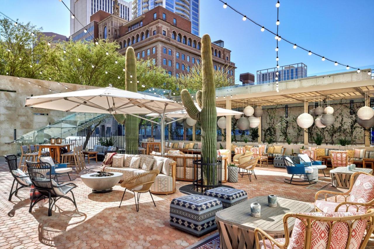 The Westin Phoenix Downtown Екстериор снимка