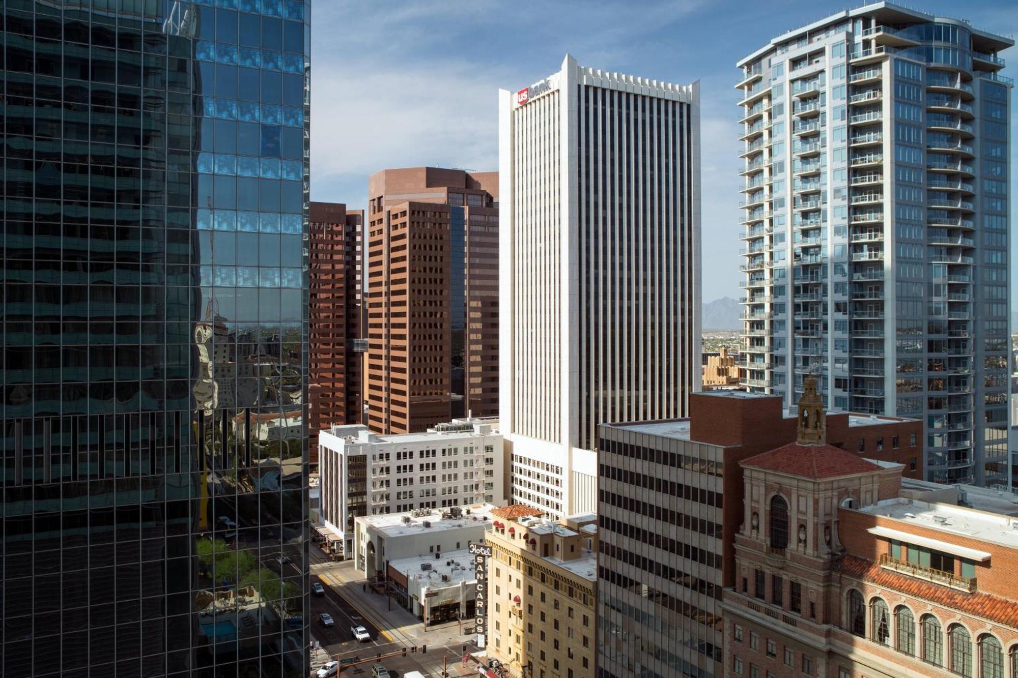 The Westin Phoenix Downtown Екстериор снимка
