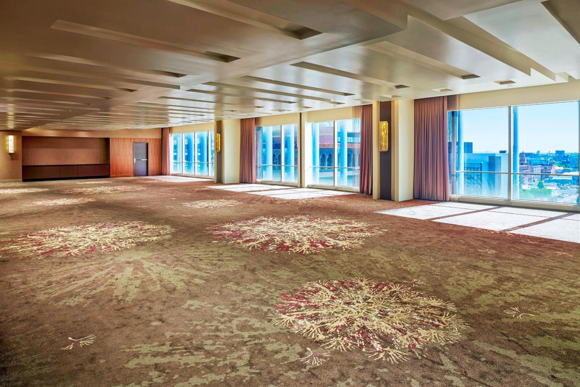 The Westin Phoenix Downtown Екстериор снимка